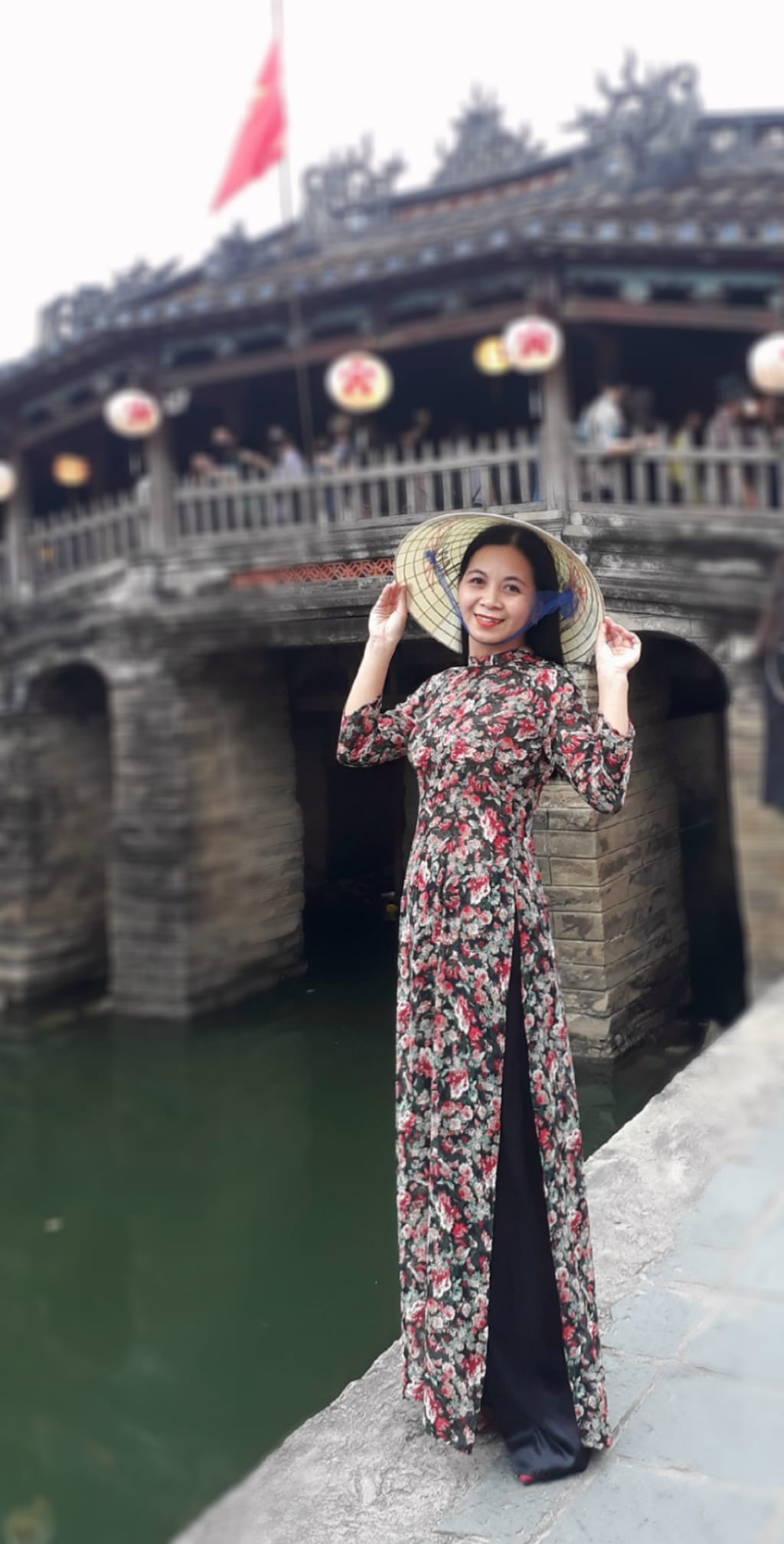 LÊ THỊ HUYỀN TRÂM