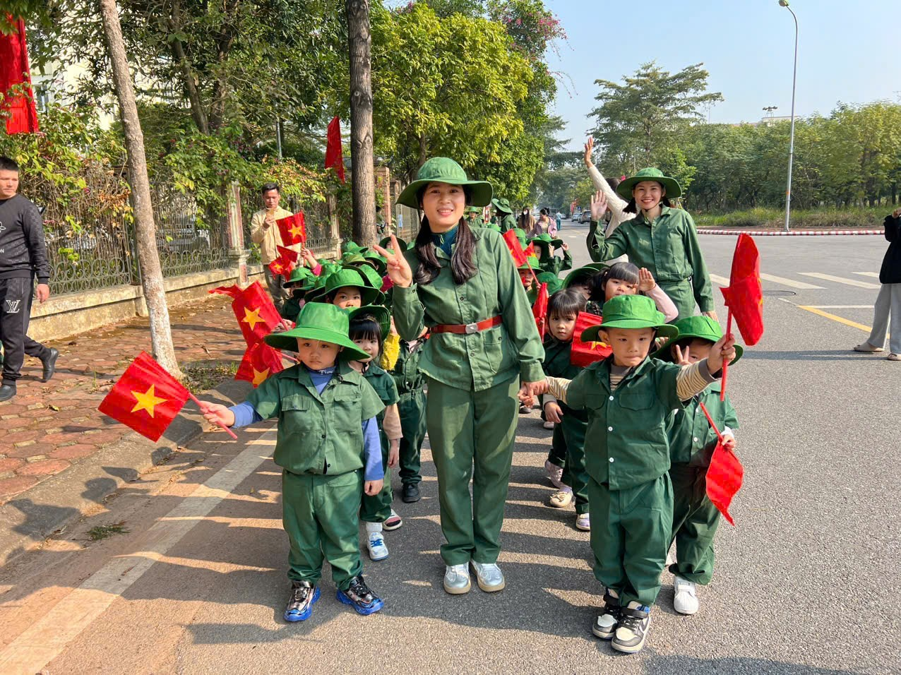 image_1242__974df